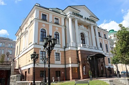 Галерея Народного художника Александра Шилова.а